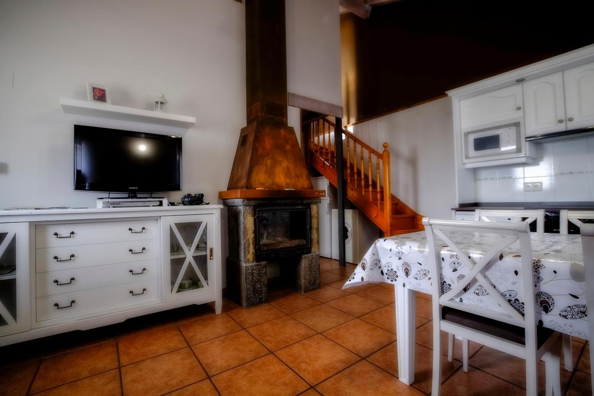 Casas La Ribera Ordesa Guest House Escalona  Bagian luar foto
